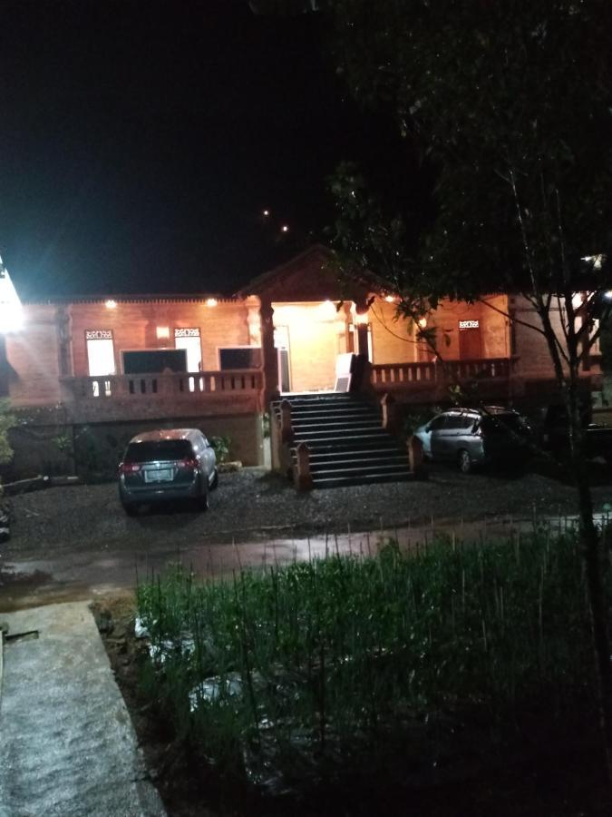 Villa Pringgitan 타왕만구 외부 사진